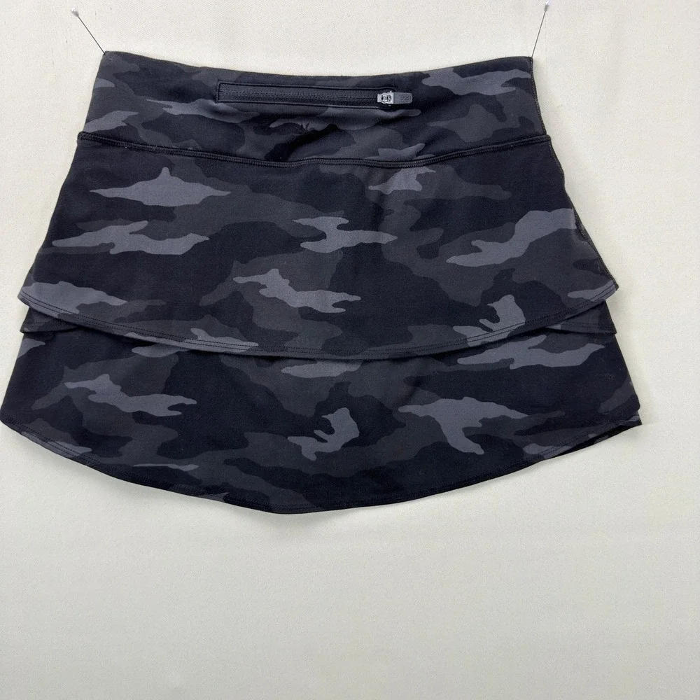 Athleta Girl Camo Lux Swing Skort Girls L/12 Tiered Ruffle Black Gray Active SU2